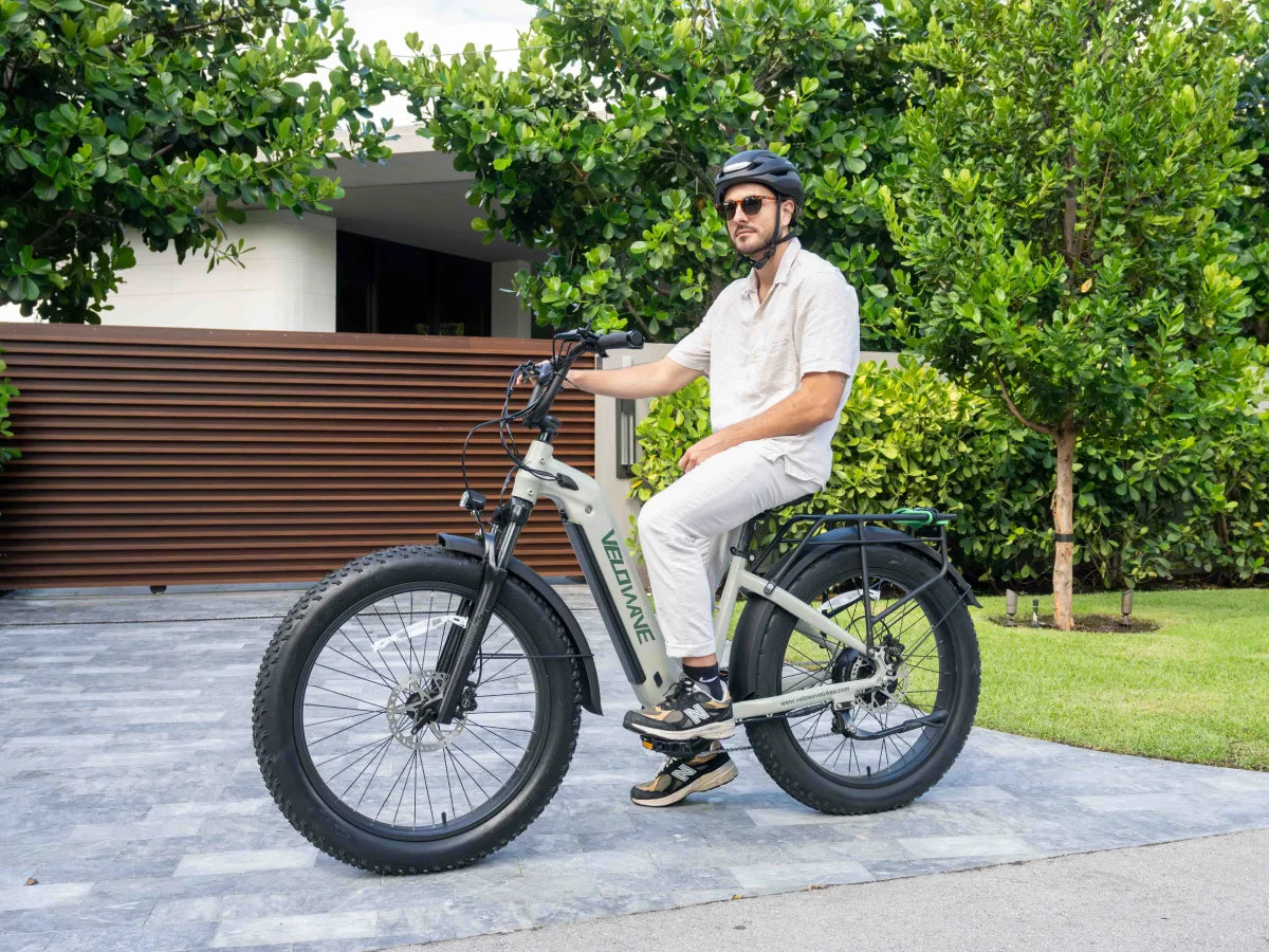 Conquer Hills with Ease: How VELOWAVE Motors Make August Rides Effortless
