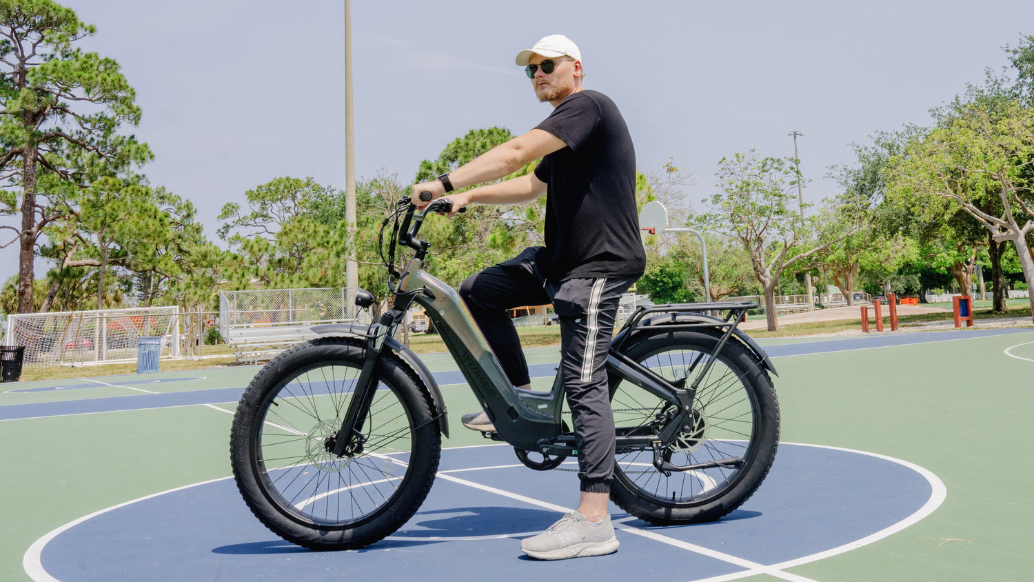 Effortless Elegance: Why the VELOWAVE Grace is the Ultimate Step-Thru Experience