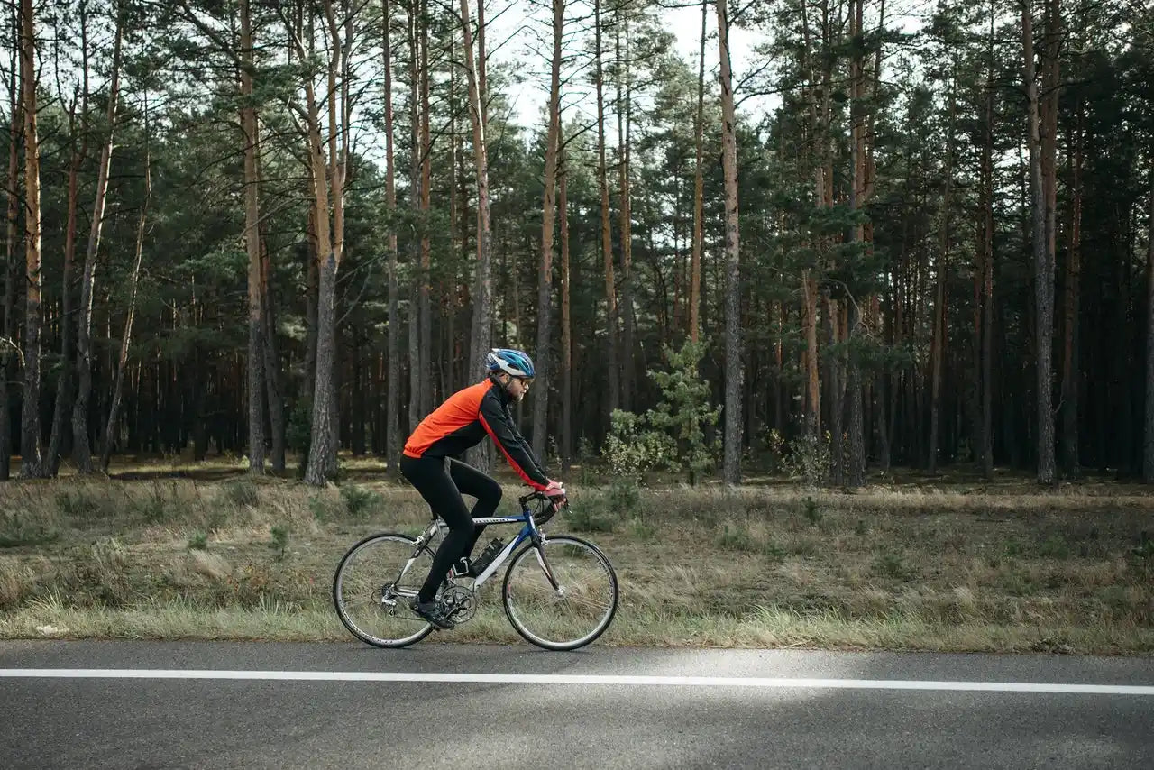 Why Buy a Road Bike? The Benefits to Have a Road Bike - velowavebike